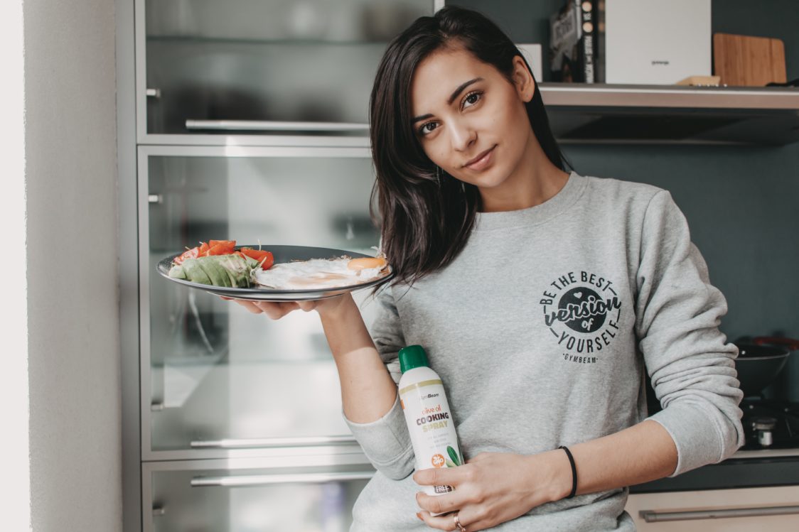 Kako smršavjeti bez vježbanja? Pravilno sastavite svoj jelovnik, ne zaboravite proteine i vlakna Kako smršavjeti bez vježbanja? Pravilno sastavite svoj jelovnik, ne zaboravite proteine i vlakna