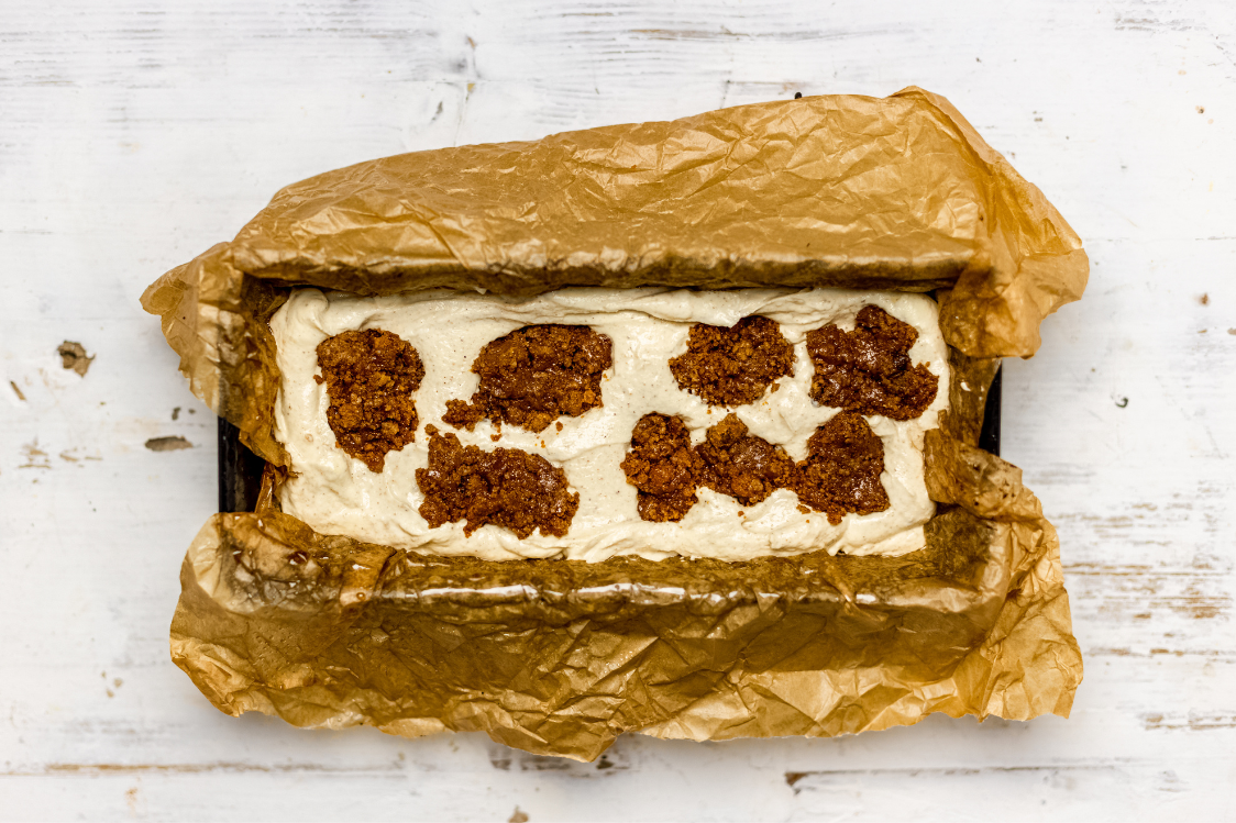 Cheesecake s okusom rolice cimeta - slaganje Cheesecake s okusom rolice cimeta - slaganje