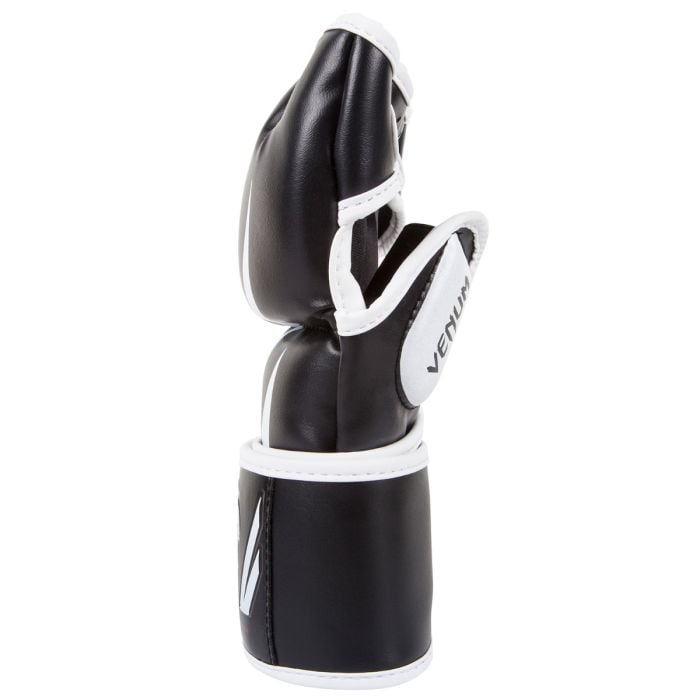 Rukavice Challenger MMA Black - Venum