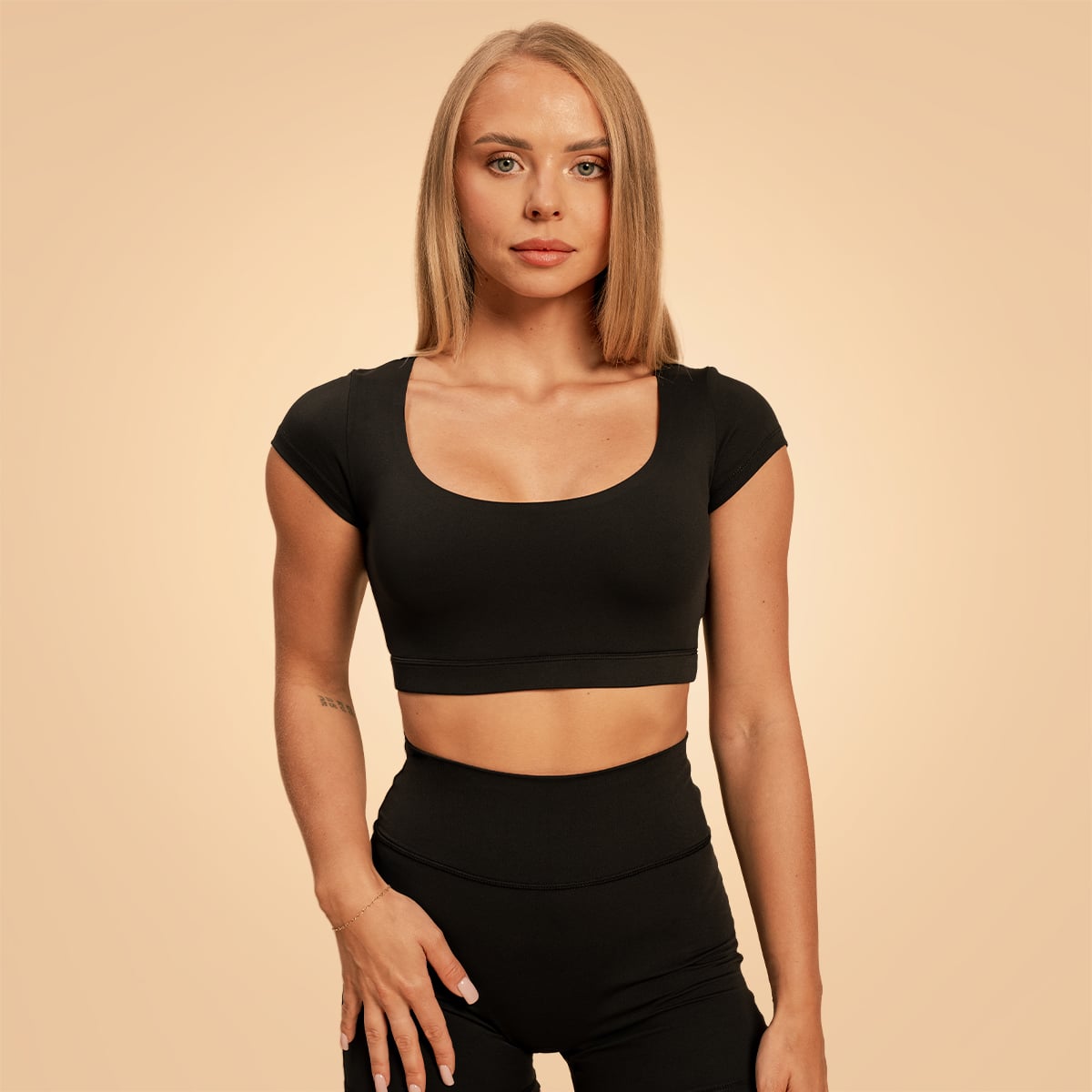 Ženska majica Cropped Sense Black - BeastPink