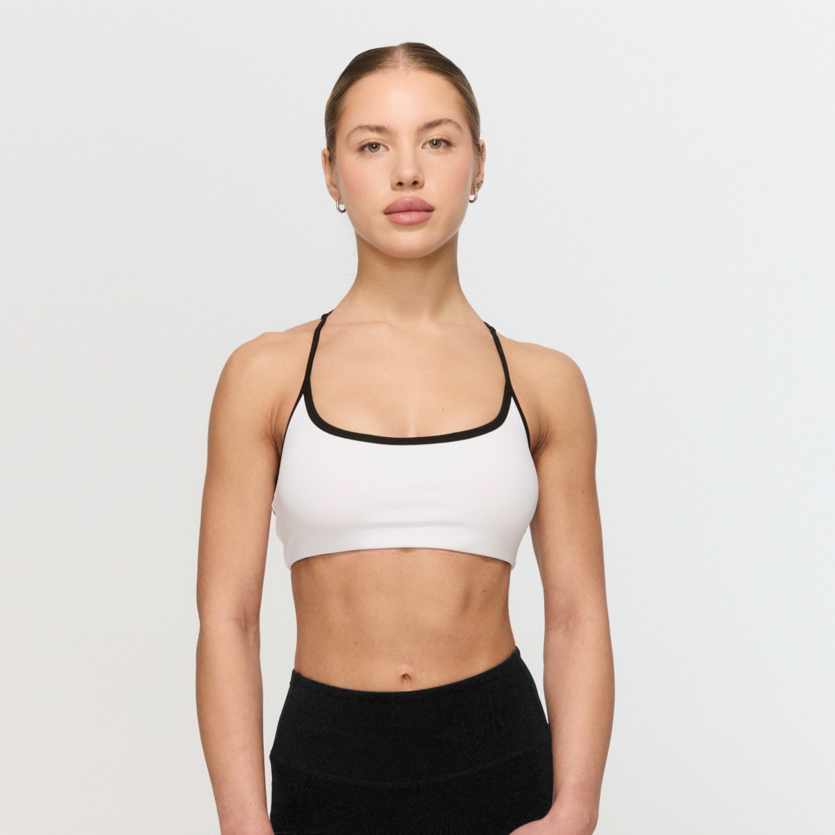 Sportski grudnjak Varsity White - GymBeam