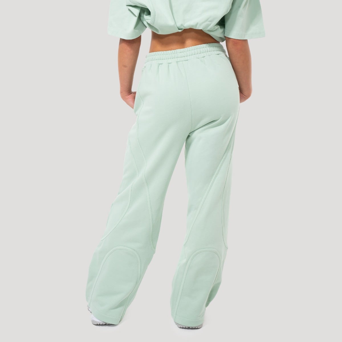 Women‘s Mochi Sweatpants Green - GymBeam