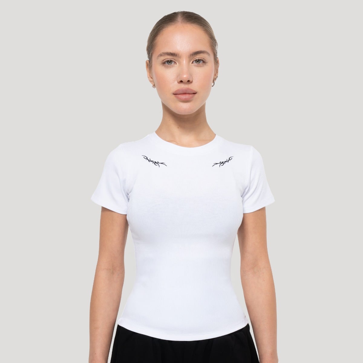 Ženska majica kratkih rukava Tribal Ribbed White - GymBeam