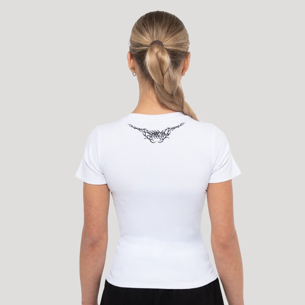 Ženska majica kratkih rukava Tribal Ribbed White - GymBeam